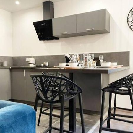 Cocon De Charline - Charme Et Elegance Dans Le Centre Apartment Montauban Exterior photo